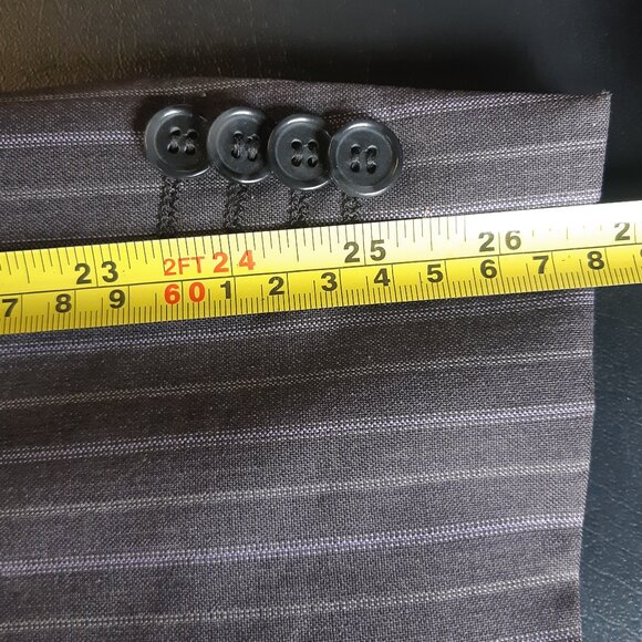 Perry Ellis 2 Piece Suit SZ 40T x 34 Grey w/Mauve & Grey Pinstripes 100% Wool - Picture 10 of 16